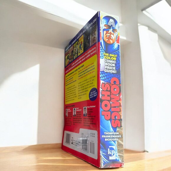 COMIC SHOP BOOK 2010 Publication Colorful Comic Price Guide - Picture 3 of 5